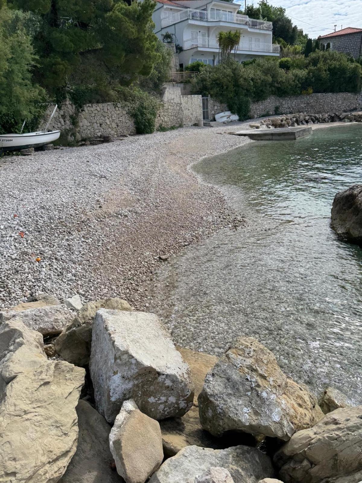 Amore Apatmani Celina Buitenkant foto